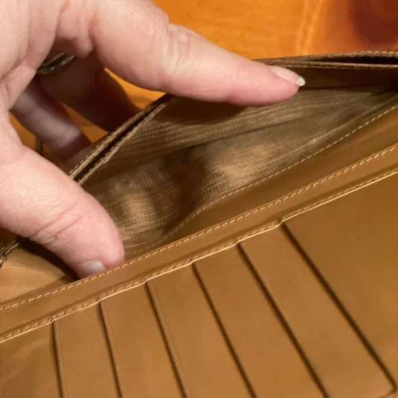 Celine leather shoulder bag and matching wallet EUC. get Both - Picture 7 of 15